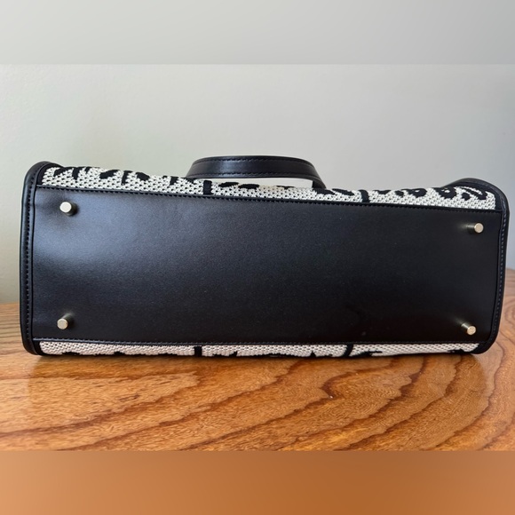 Viola Castellani Italian Leather Woven Tote Bag | Made in Italy - Picture 3 of 12